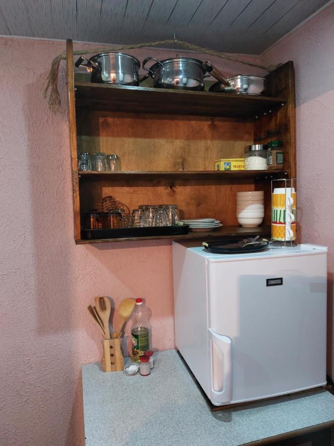 Bombora Hotel Mestia Buitenkant foto