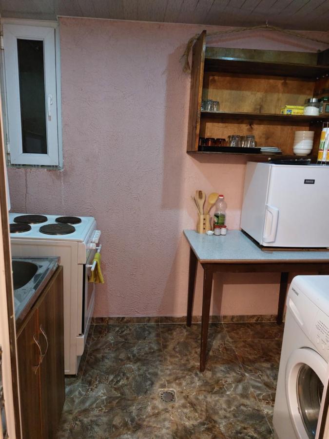 Bombora Hotel Mestia Buitenkant foto