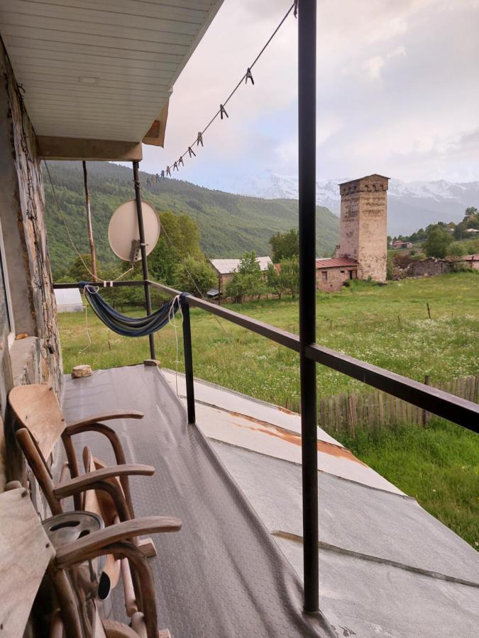 Bombora Hotel Mestia Buitenkant foto